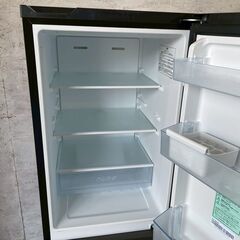 【Hisense】ハイセンス 2ドア冷蔵庫 HR-D16FB 2022年製 162L 冷蔵113L 冷凍49L ブラック 動作確認済 ノンフロン 生活家電 1人暮らし Y1816の画像