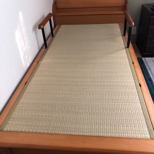 畳式ベッド