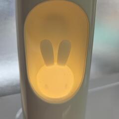 【配送無料】可愛いデスクライト2個セット ウサギのデザイン🐇　7747の画像