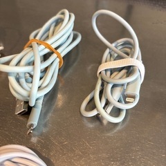 iPhoneライトニングケーブルの画像