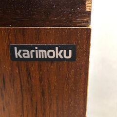 【希少3面ガラス採光】【古家具】カリモク 飾り棚 定番 コレクションボード コレクションカップ カリモク家具 コロニアル ヴィンテージ 食器棚 キッチンボード　karimoku オールド カリモク 飾り棚 リビング収納 カップボード キッチンボード　【糸島市内 送料無料】250709-10の画像