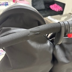 双子ベビーカーの画像
