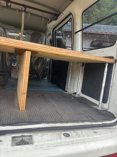 ハイゼットカーゴ　荷台　棚　車中泊などに