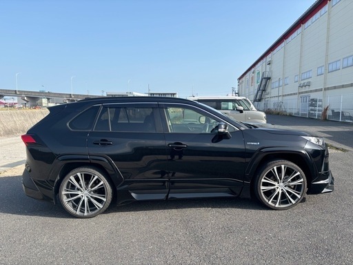 県内配送無料！タイヤホイール　22インチ