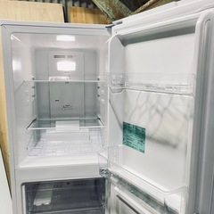 💥激安💥 🏵️3ヶ月保証🏵️❗️配送無料❗️高年式2023年　140L Haier 冷蔵庫　JR-NF140N ホワイト の画像