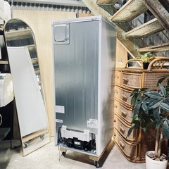 💥激安💥 🏵️3ヶ月保証🏵️❗️配送無料❗️高年式2023年　140L Haier 冷蔵庫　JR-NF140N ホワイト の画像