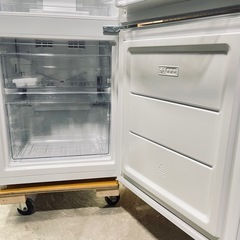 💥激安💥 🏵️3ヶ月保証🏵️❗️配送無料❗️高年式2023年　140L Haier 冷蔵庫　JR-NF140N ホワイト の画像