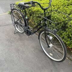 リサイクルショップどりーむ天保山店　No317 自転車　シティサイクル　２６インチ　ギア切替付き🎵　LEDオートライト付き♪　頑丈なリアキャリア付きで便利♪　乗りやすい王道ママチャリ🎵の画像
