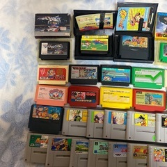 ファミコンカセットスーパーファミコンカセットのセットの画像