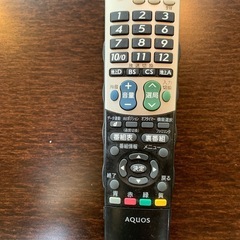 SHARP 42型液晶テレビの画像