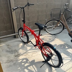 折りたたみ自転車の画像