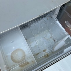 配送、設置可能です、2015年製冷蔵庫掃除無しの為、格安にての画像