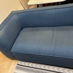【 ソファー 】デニム素材/クッション2個付き 🛋️　値下げしました📣の画像