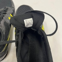 ♦︎⑥asics スパイク 25cmの画像