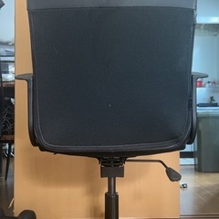 IKEA  回転椅子　黒の画像