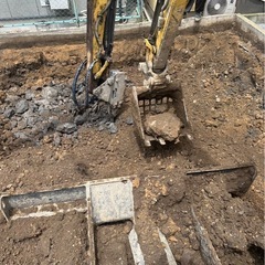 ⭐︎解体工事作業員兼ダンプのドライバー募集(要免許)⭐︎の画像