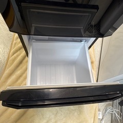 【リサイクルサービス八光】2017年製　三菱電機 MITSUBISHI ELECTRIC 冷蔵庫 146L サファイアブラック MR-P15A-Bの画像