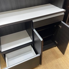 ★リユースのサカイ幸手店★SJ9807★土井インテリア　食器棚　クリーニング済み の画像