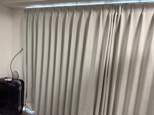 現金でも可！遮光カーテン