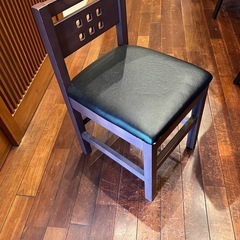 テーブル&椅子 (レイ) 宇都宮のダイニングセットの中古あげます