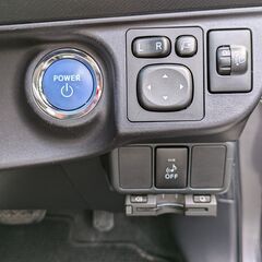 ★禁煙車！カタログ燃費34.4㎞！アクア【S】Pスタート！純正SDナビ！Bluetooth！フルセグTV！ドラレコ！DVD・CD！オートライト！の画像