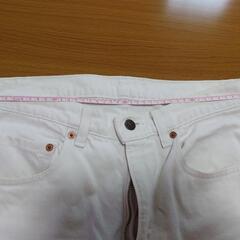 お値引き㉘ジーパンの画像