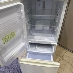 【状態良し/SHARP冷蔵庫137L/配達可】の画像