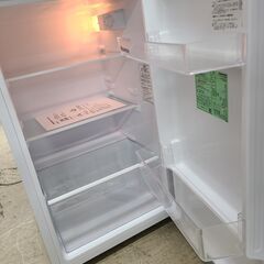 J1026 【リユースのサカイ柏店】　Hisense　ハイセンス　２ドア冷蔵庫　HR-B12E3W　2024年製　クリーニング済みの画像