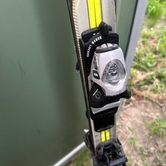 vintage RossiGNOL ski の画像