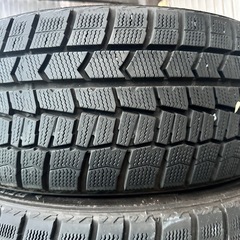 ダンロップ スタッドレスタイヤ 215/45R17（2021年製）の画像
