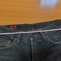 お値引き㉙ジーパンの画像