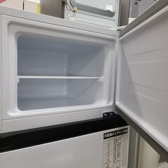 J1026 【リユースのサカイ柏店】　Hisense　ハイセンス　２ドア冷蔵庫　HR-B12E3W　2024年製　クリーニング済みの画像