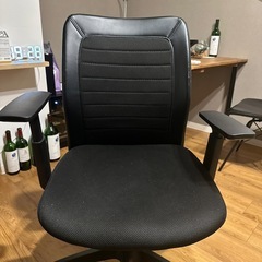 【オフィスチェア】黒 メッシュ レザー調 高さ調整・キャスター付 1,000円〜（引取限定）の画像