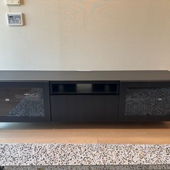 大型テレビキャビネットの画像