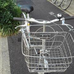 中古自転車３６３４ブリヂストン　トレンディ　２７インチ　３段ギヤ　LEDオートライト　キッキーと音がならない後輪ローラーブレーキ錆びにくい部品：ハンドル・リム・ドロヨケ・前かごの画像
