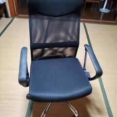 ニトリ　オフィスチェア　デスクチェア