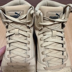 PUMA ハイカットスニーカー（26.5cm／ベージュ）の画像