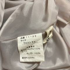 夏の綺麗系スカートの画像