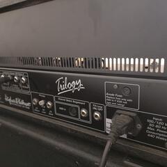 Hughes&Kettner

Trilogy アンプヘッド&キャビネットの画像