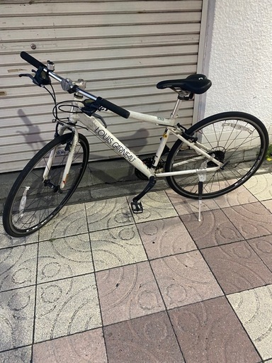 ルイガノ　クロスバイク　LGS-L9 白　自転車　スポーツサイクル