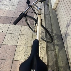 ルイガノ　クロスバイク　LGS-L9 白　自転車　スポーツサイクルの画像