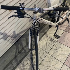 ルイガノ　クロスバイク　LGS-L9 白　自転車　スポーツサイクルの画像