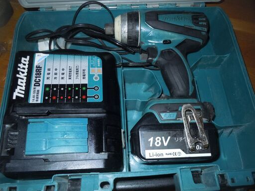 充電式インパクトドライバー　良品