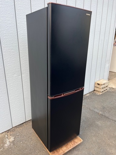 ■アイリスオーヤマ 2021年製 大きめ2ドア冷凍冷蔵庫 162L■IRIS OHYAMA IRSE-H16A-B 黒ブラック 単身向け 1人用2ドア冷蔵庫