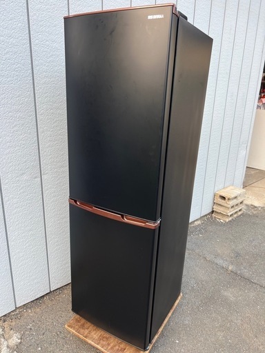 ■アイリスオーヤマ 2021年製 大きめ2ドア冷凍冷蔵庫 162L■IRIS OHYAMA IRSE-H16A-B 黒ブラック 単身向