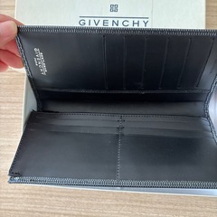 完売です❣️本物保証  ブラックレザー 長財布の画像