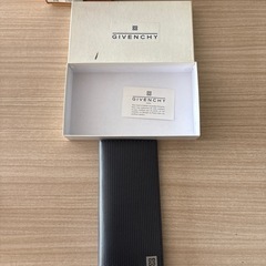 完売です❣️本物保証  ブラックレザー 長財布の画像