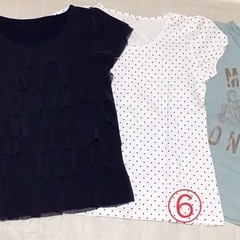 ブラウス、カットソー 計8枚の画像