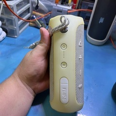 JBL FLIP4 の画像