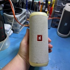 JBL FLIP4 の画像